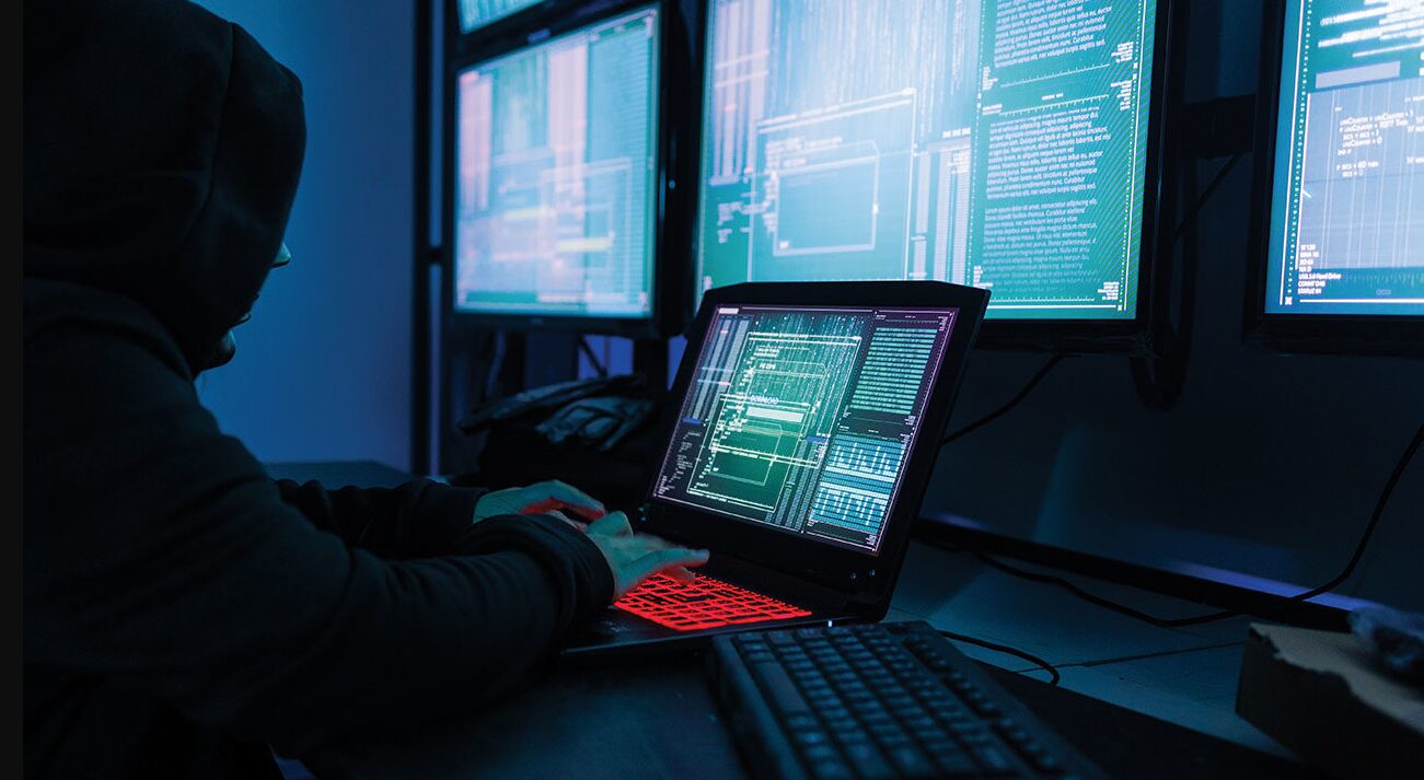 Ledger culpa del hackeo a un ex empleado y se queda tan ancha