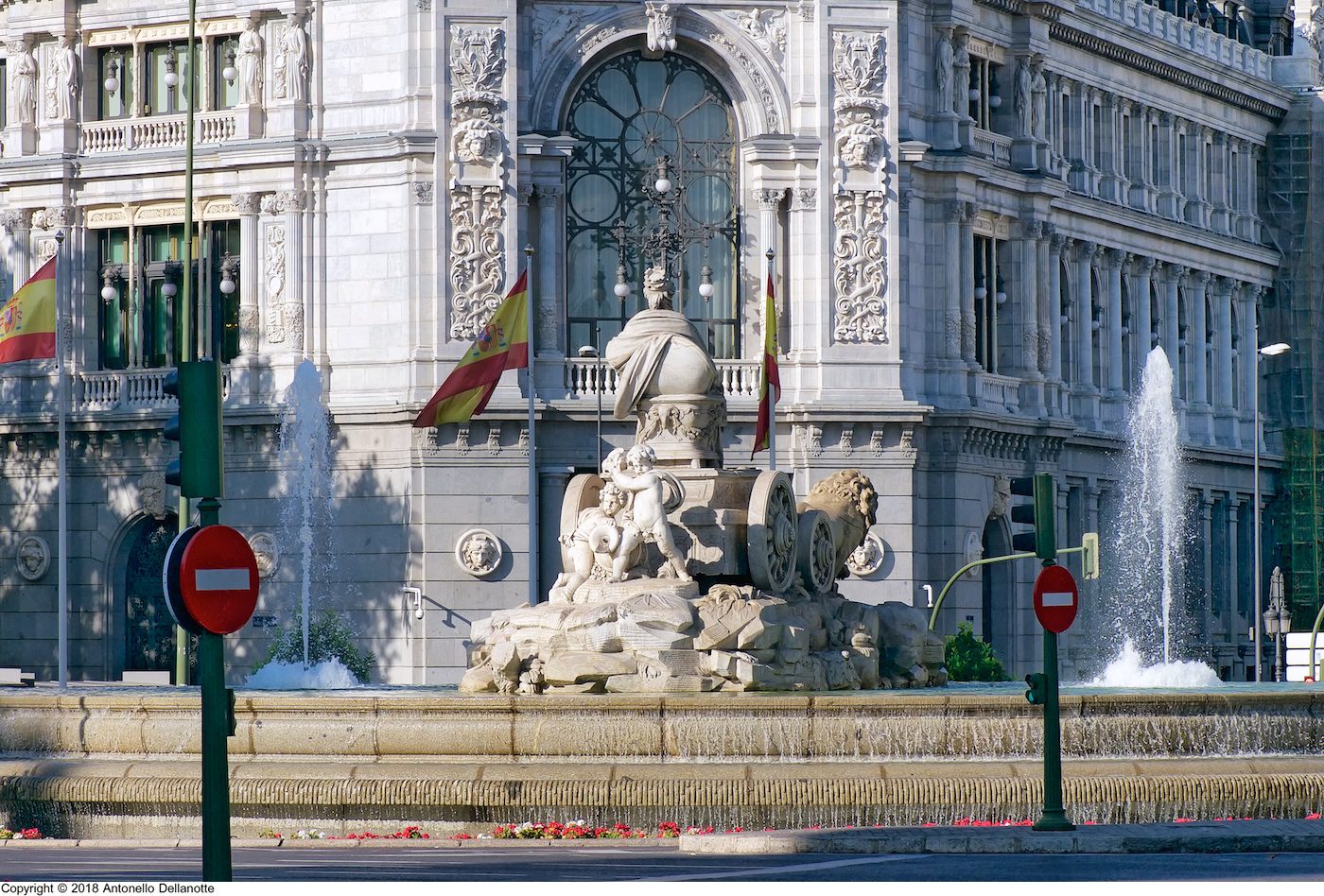 BBVA y Caixabank debatirán sobre la unión de finanzas tradicionales y cripto en Merge Madrid