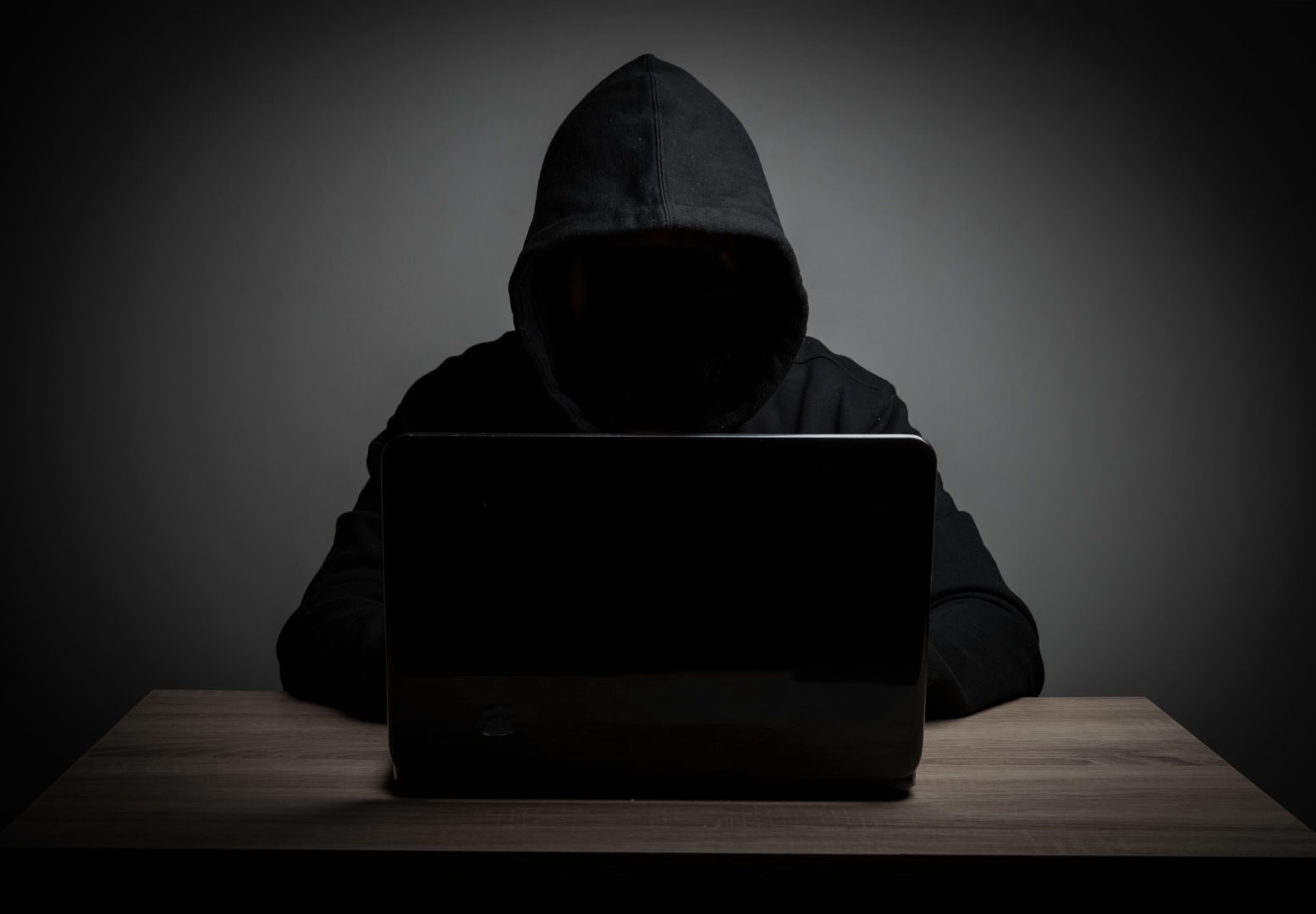 Anoncast, la dApp que te permite hablar anónimamente en X y Farcaster