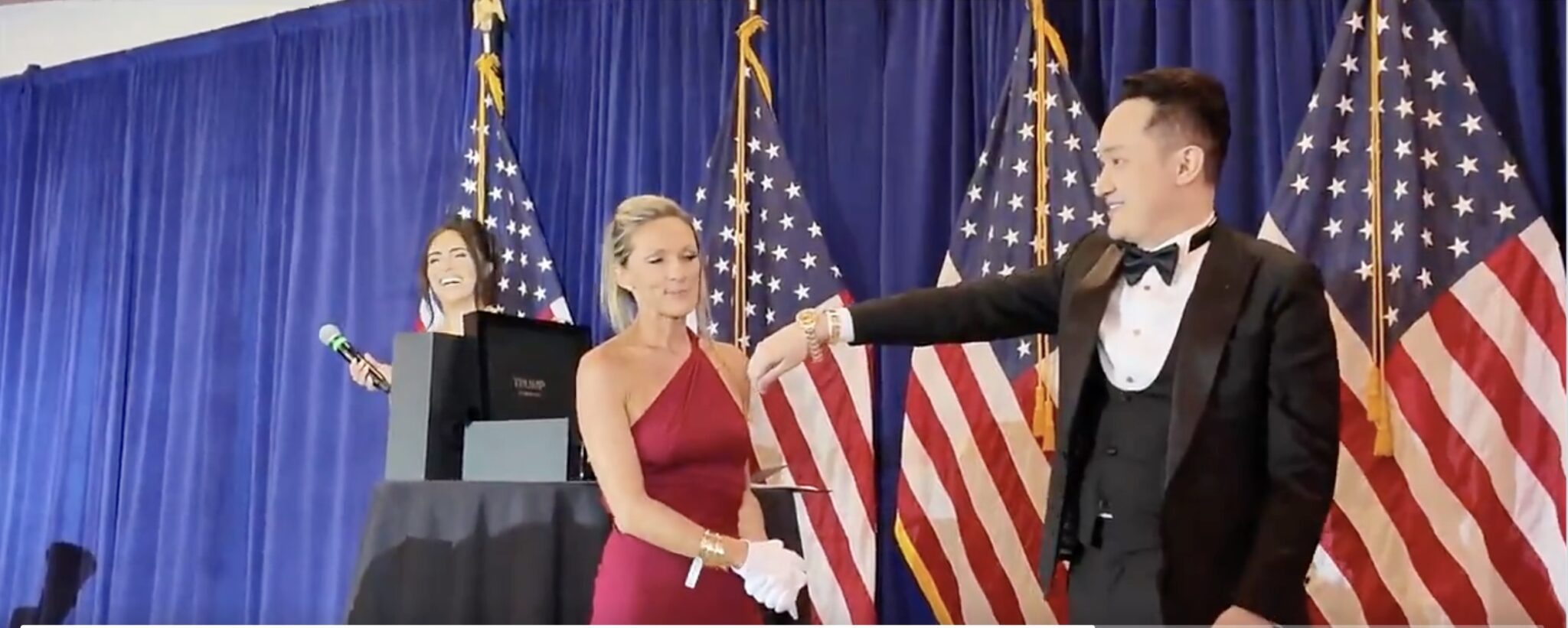 Demócratas acusan a Trump de tokenizar sobornos con su cripto