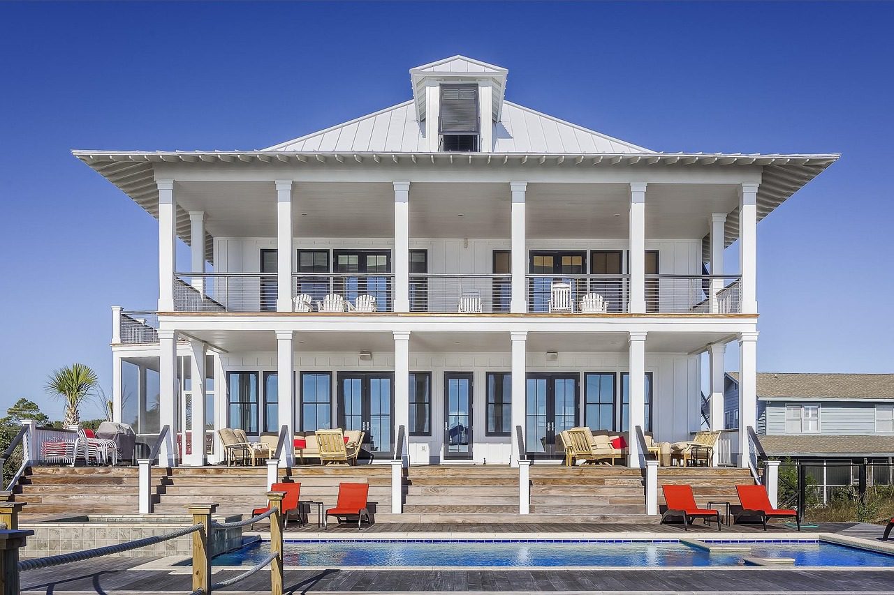 Christie’s lanza división inmobiliaria especializada en criptomonedas