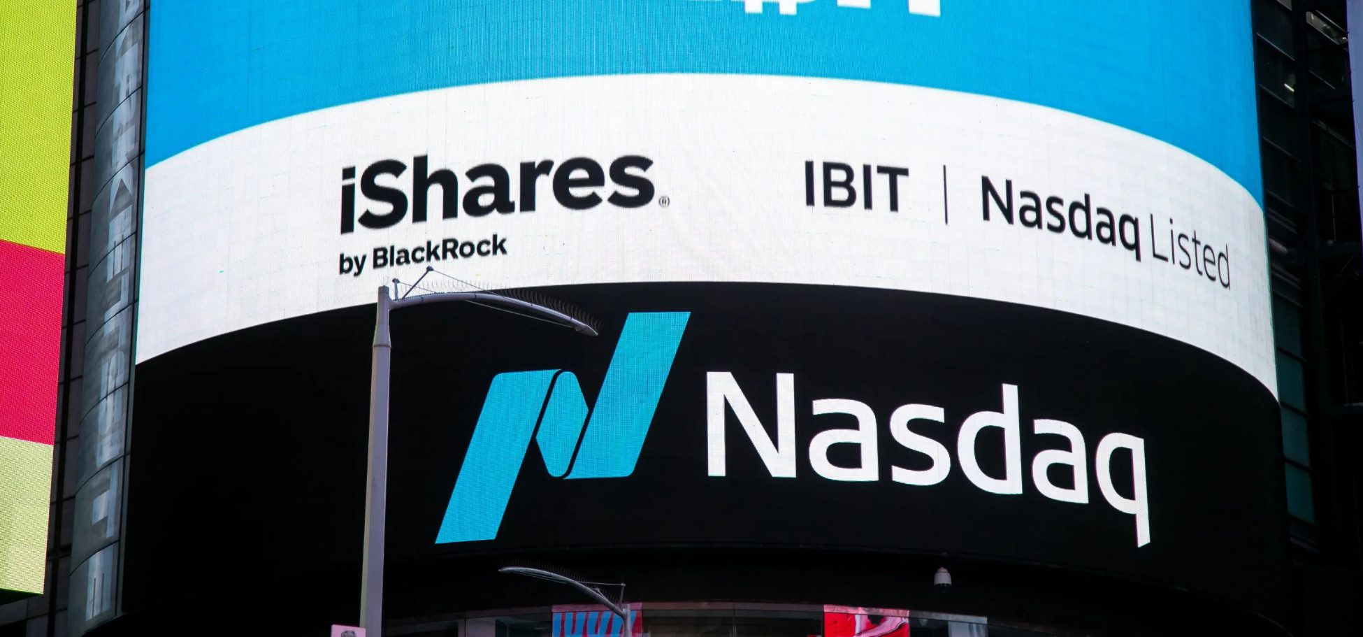 BlackRock y Nasdaq piden a la SEC habilitar el staking de sus ETFs para Ethereum