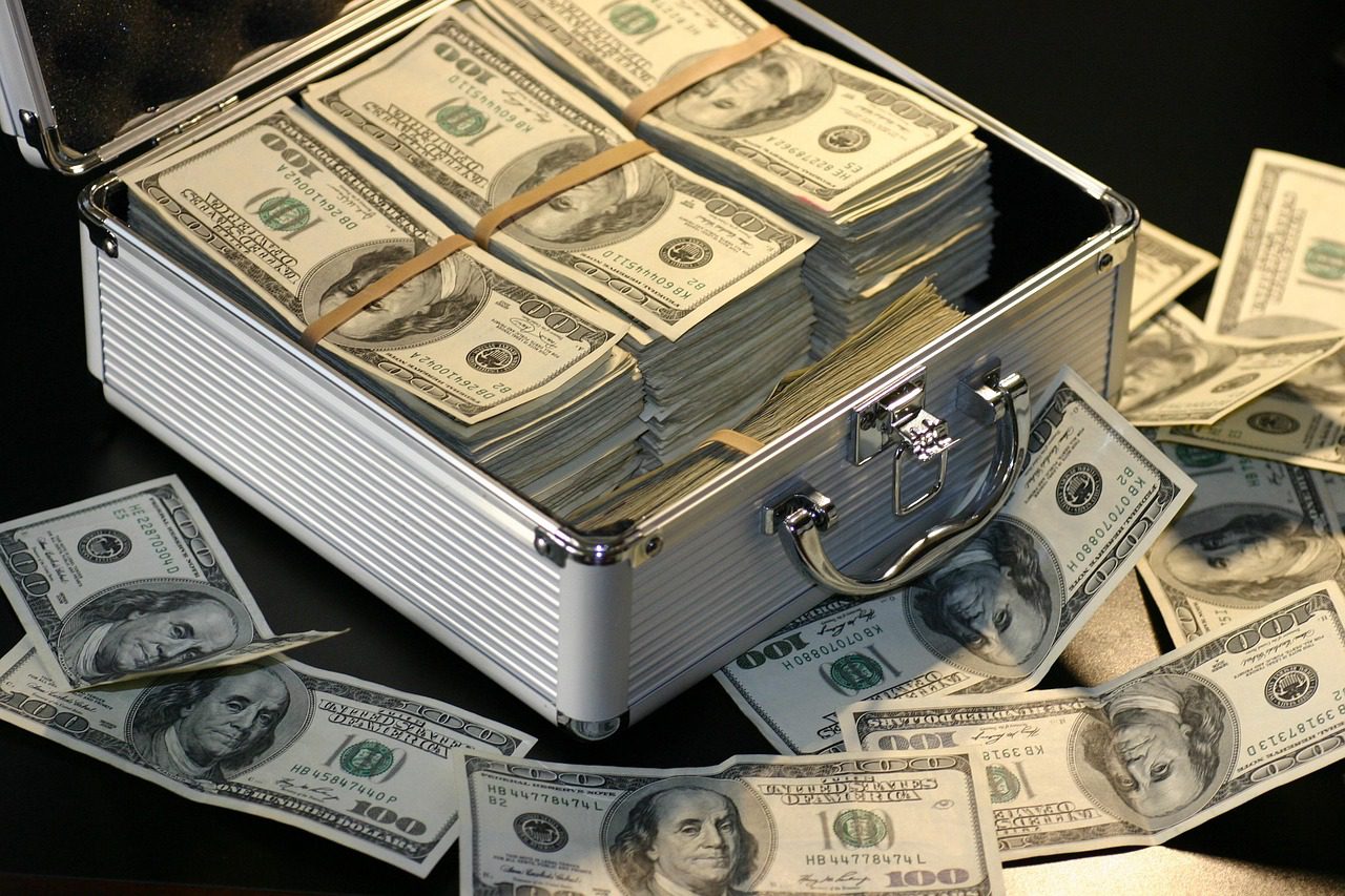 Los bancos de EEUU temen salida masiva de depósitos hacia stablecoins con intereses