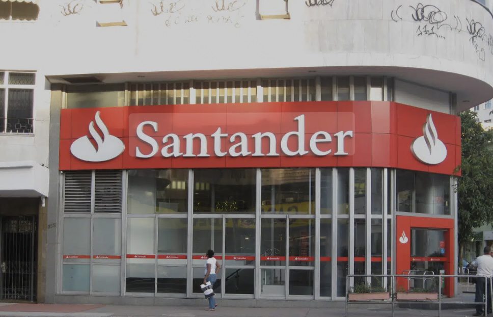 Santander (Openbank) ofrece trading de 5 criptos, tres más que BBVA