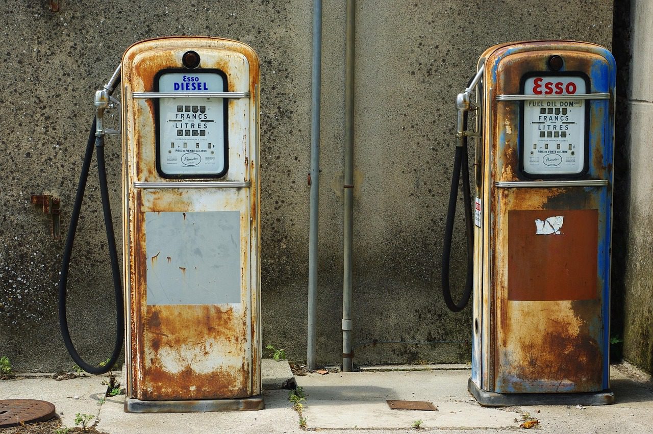 Así es el subsidio para carburantes en blockchain para Bolivia que propone Fernández Mazzi