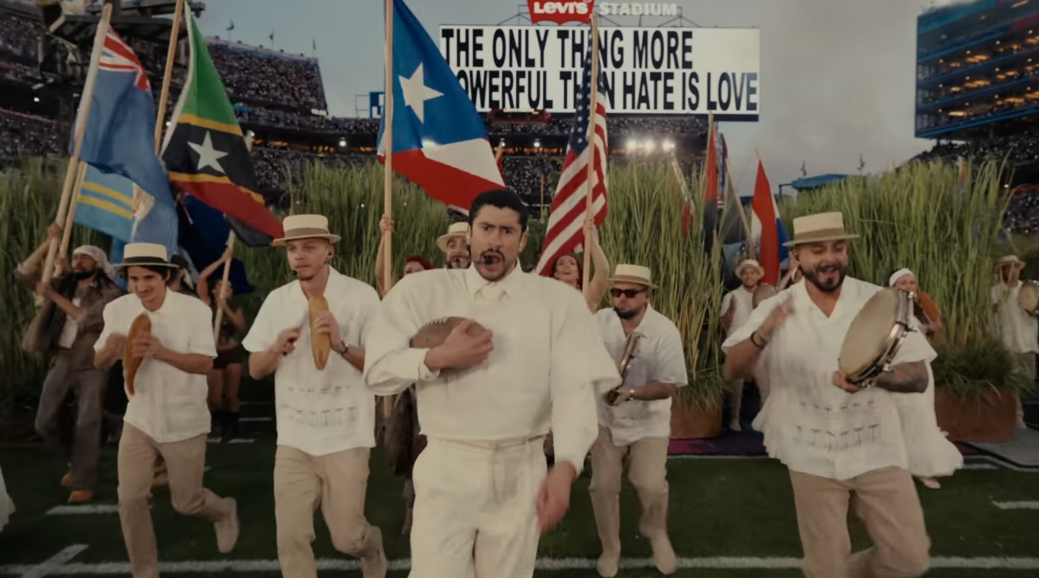 La Super Bowl de los 871 millones: Bad Bunny hizo que Wall Street se olvidara del balón
