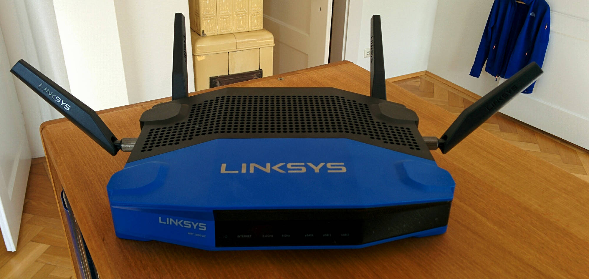 OpenWRT, mejora la seguridad y privacidad de tu router en casa
